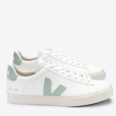 Trainers Outfit, Veja Shoes, Designer Trainers, Colorful Shoes, Leather Trainers, White Trainers, Slipper Shoes, Boots For Sale, Accessories Branding