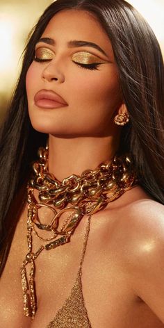 Goddess Makeup Look, Greek Makeup, Kylie Jenner Images, Egypt Makeup, Maquillaje Kylie Jenner