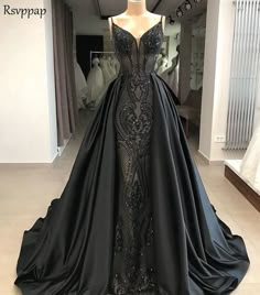 Black Wedding Gowns, Prom Dress Black, Black Ball Gown, Gothic Wedding Dress, Dark Wedding, Fantasy Gowns, فستان سهرة, Lace Dress Long, Ball Gowns Prom