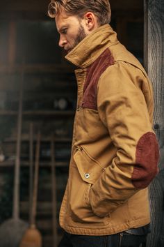 Inspired by the rugged heritage of the Western ranch jacket, the Dust Jacket takes you back to the heart of American workwear. This jacket is designed with a longer cut, perfect for full coverage and protection when you're out braving the elements. Its contrasting shoulder and chest details embody the classic cowboy style while bringing modern design into the aesthetics. Son Clothes, Classic Cowboy, American Workwear, Work Wear Outfits, Stocking Fillers For Her, Mens Fashion Rugged, Rugged Style, Cowboy Style, Mens Jewelry Bracelet