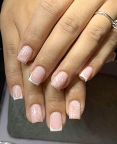 not my picture Winter Nails Builder Gel, Christmas Nails Gel Extensions, Builder Gel Christmas Nails Short, Small Square Christmas Nails, Nail Inspo Square Christmas, Short Biab Nails Christmas, Cute Short Acrylic Nails Winter, Winter Shorties Nails, Winter Nails Inspo Short