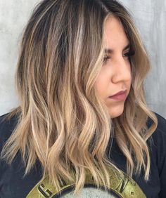 Medium Length Bayalage, Bayalage Lob, Blonde Lob Balayage, Balayage Hair Lob, Balayage Hair Blonde Short, Balayage Hair Blonde Medium, Balayage Hair Blonde Long, Hair Lookbook, Blonde Lowlights