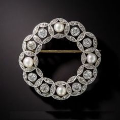 ad eBay - Find many great new & used options and get the best deals for Vintage 14K Yellow Gold Plated Sea Pearl & Cubic Zirconia Open Circle Brooch Pin at the best online prices at eBay! Free shipping for many products! Pearl Wreath, Cardinal Points, Grandmother Jewelry, Art Deco Brooch, Antique Engagement Ring, Edwardian Jewelry, Diamond Brooch, Popular Jewelry, Natural Pearl