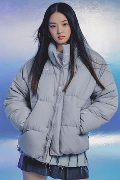 KOODING carries the latest SPAO puffer. KOODING is the global leading shopping website in providing authentic Korean fashion, beauty and lifestyle items, including clothing, cosmetics, shoes, accessories, and bags in affordable, fast, easy, and safe way. Different Body Sizes, Puffer Outfit, Snow Outfits, Rei Jacket, Puffer Jacket Outfit, Outfit Korean, Blue Puffer, Snow Outfit, Korean Clothing