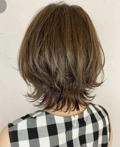 Layered Haircuts For Women, Haircuts For Medium Length Hair, Hair 2024, Round Face Haircuts, Haircuts For Medium Hair, Medium Length Hair, Short Haircut