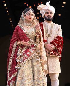 Bridal Phera Lehenga, Cream And Red Bridal Lehenga, Golden Lehnga With Red Dupatta, White Red Bridal Lehenga, Ivory And Red Lehenga, Ivory Lehenga Bridal With Red Dupatta, Golden Red Lehenga, Golden Lehenga With Red Dupatta, Double Chunni Bridal Lehenga