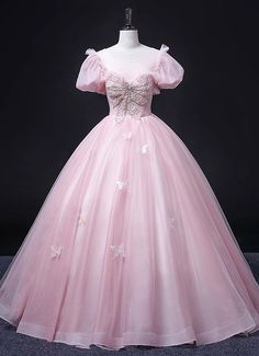 Pink Feminine Dress For Debutante Ball, Feminine Pink Dress For Debutante Ball, Pink Princess Style Quinceanera Dress, Pink Sweetheart Neckline Dress For Sweet 16, Princess Style Pink Dress With Sweetheart Neckline, Pink Short Sleeve Princesscore Dress, Elegant Pink Dress For Sweet 16, Long Graduation Dress, Vintage Inspired Prom Dress