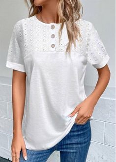 Color:White;Size:S;Size:M;Size:L;Size:XL;Size:XXL;Package Contents:1 X Blouse;Occasion:Casual;Style:Casual; Blouse Designs Catalogue, White Short Sleeve Blouse, Short Blouses, White Lace Blouse, Trendy Tops For Women, Spring Fashion Outfits, White Embroidery, Women Shirts Blouse, Summer Fashion Outfits