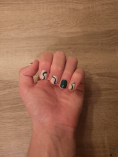 Green Nails Men, Manicure Ideas Simple, Manicure Ideas French, Manicure Ideas Spring, Simple Manicure Ideas, Masc Nails, Spring Manicure Ideas, Male Polish, Gel Manicure Ideas