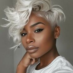 Platinum Mullet Women, Afro Female, Black Girls Hair, Short Platinum Blonde Hair, Dreadlocks Hairstyles, Blonde Platinum, Trendy Short Hairstyles, Hairstyles Wigs, Colored Weave