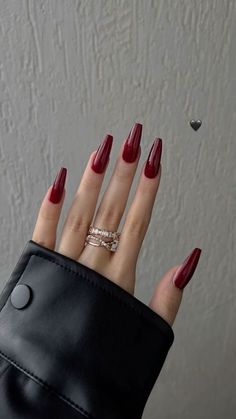 Long Red Nails, Cherry Nails, Smink Inspiration, Classy Acrylic Nails, Makijaż Smokey Eye, Red Nail, Girls Nails, Fire Nails, Funky Nails