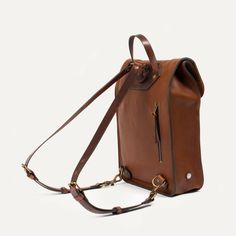 Arlo leather backpack I Vintage Rucksack | Bleu de chauffe Cutie Patootie, Leather Working, Leather Craft, Cuba, Leather Backpack, Made In France, Bucket Bag, Ipad, Mens Accessories