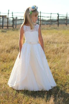 Fitted Wedding Dress For Kids, Kids White Wedding Dress, Mini Bride Dress Kids Flower, Maid Of Honor Kids Dress, Bridesmaid Dresses Canada, Long Flower Girl Dresses, Cheap Flower Girl Dresses, Girls Lace Dress