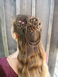 renaissance Elven Braids, Fairytale Hairstyles, Historical Hairstyles, Braided Hairstyle, Fantasy Hair, French Hair, Braided Bun