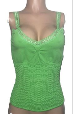 Y2K green Pinched bust Miss Juli M/L Textured lace trim Cami tank top New Yoga Cute Y2k Tank Tops, Y2k Tank Top, Lace Trim Cami, Lace Straps, Green Life, Green Top, Grateful Dead, Tank Top Cami, Cami Tanks