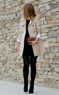 Saco Beige Mujer Outfit, Outfit Informal, Look Legging, Outfit Mujer, Elegante Casual, Coat Outfits, Black Tights, Business Outfits, Preppy Outfits