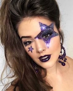 Star Around Eye Makeup, Rock And Roll Face Paint, Rockstar Costume Girl, Kiss Inspired Makeup, Rock Star Halloween Costumes, Glam Rock Makeup Looks, Carnaval Makeup Ideas, Rockstar Makeup Ideas, Rock Makeup Looks