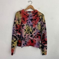 Letluv Ari Tie Dye Cropped Sweatshirt Women Size Xs New New With Tags, Excellent Condition 100% Cotton Fabric Measurements (While Lying Flat) Shoulder To Shoulder- 18" Chest- 21" Length- 22" Sleeve Length- 24" Multicolor Relaxed Fit Tops For Fall, Trendy Acid Wash Tops For Fall, Red Grunge Tops For Fall, Multicolor Grunge Top For Streetwear, Trendy Tie Dye Long Sleeve Top, Acid Wash Tops For Fall Loungewear, Multicolor Cotton Tops For Loungewear, Tie-dye Tops For Streetwear In Fall, Tie Dye Tops For Fall Streetwear