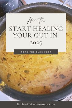 Want to start fresh with your health this year? This gut healing bone broth is rich in vitamins and minerals that help promote a healthy microbiome for optimum health! Read more on the blog… #bonebrothrecipe #guthealing #guthealingrecipes Gut Healing Tips, Healthy Gut Healing Recipes, Foods To Heal Your Gut, Healing Gut Health, How To Heal Your Gut, Gut Repair Diet, Gut Healing Bone Broth, Leaky Gut Recipes, Gut Healthy Meals