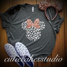 Rose Gold Shirt, Disney Shirts For Women, Disney Parque, Disney Shirt, Disney Diy, Women Rising