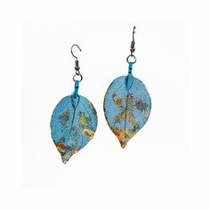 Real Botanical Earrings, Real Leaves Earrings, Real Leaf Earrings, Gold Leaf Jewelry, Fall Wedding Jewelry, Bridesmaid Gifts, Leaves Each beautiful natural leaf is gilded by hand with colorful metal leaf, available in a myriad of stunning color mixes. These earrings are very lightweight & wafer-like & even more beautiful in person. These are real leaves so sizing will vary from approximately 1.5 - 2 inches. Matching gunmetal ear hooks ----------------------------------------- Instagram ▶ Fall Wedding Jewelry, Gold Leaf Jewelry, Leaf Earrings Gold, Earrings Real, Leaves Earrings, Real Leaf, Teal Earrings, Botanical Earrings, Real Leaves