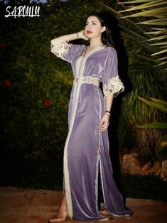 Haute Couture V-neck Evening Dresses Elegant Velvet Prom A-line Bridal Dress Kaftan Appliques Arab Dresses, Moroccan Clothing, Style Marocain, Dress Kaftan, Moroccan Fashion, Moroccan Dress, Moroccan Caftan, Islamic Clothing, Caftan Dress