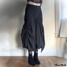 Olivia Mark - Half-Length Goth-Inspired Evening Gown Skirt Stitching, Long Skirt Formal, Elegant Goth, Long Skirt Casual, Long Flowy Skirt, Mid Calf Skirt, Calf Length Skirts, Maxi Dress Pattern, Outfits Black