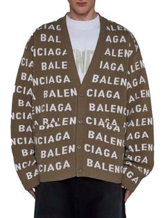 98% Wool, 2% Polyamide Balenciaga Sweater, Balenciaga Logo, Balenciaga Mens, Balenciaga Shoes, Sweaters Knitwear, Shop Logo, Luxury Accessories, Wool Cardigan, Bold Fashion