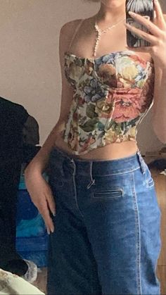 #fit #outfits #fashion #cuteness #jeans #followforfollowback Clara Aesthetic, Fit Outfits, Fashion Fails, 30 Outfits, Floral Corset, Swaggy Outfits, Fashion Fits, Dream Clothes, The Clothes