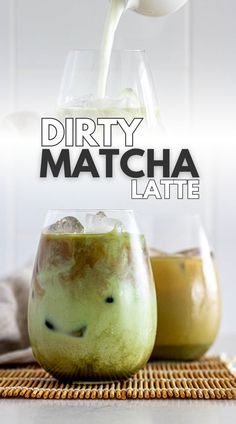 Matcha coffee in a glass. Dirty Matcha Latte, Matcha Coffee Recipe, Matcha Coffee Latte, Coffee Latte Recipe, Dirty Matcha, Copycat Drink Recipes, Matcha Drink Recipes, Matcha Iced, Best Cold Brew Coffee