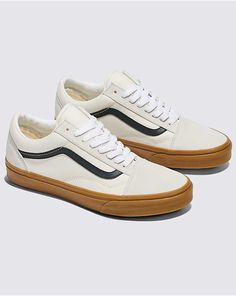 Women’s Vans, Vans Outfits, Vans Low Top, Street Skater, Plaid Stockings, Old School Vans, Old Skool Vans, Vans Outfit, Footwear Design