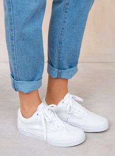 Vans White Old Skool Vans White, Combat Boot, Womens Shoes High Heels, Womens Shoes Wedges, Work Shoes, Casual Shoes Women, White Sneakers