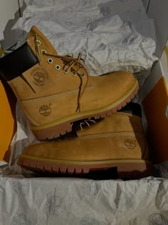 Timberland (men), Jordan 4s, New Year New Me, Pretty Shoes, Fit Ideas, Timberland Boots, The Closet, Me Core