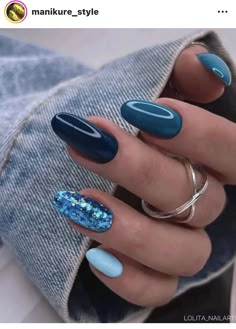 Simple Gel Nails, Makijaż Smokey Eye, Oval Nails, Dipped Nails, Minimalist Nails, Types Of Nails, Green Nails, Nail Arts