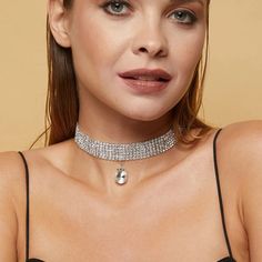 You deserve to be a princess for your day. ⬇️ Shipping takes; 2-4 days to USA 1-3 days to EU 2-5 days to rest of the world. PRODUCT DESCRIPTION👇 Introducing the luxurious line of crystal zircon chokers and necklaces from Furtek! Our elegant pieces are expertly crafted to elevate any outfit and make you sparkle with confidence. The anti-allergenic design ensures that even those with sensitive skin can wear our chokers with ease. Our crystal zircon stones are hand-selected for their exceptional b Prom Unique, Choker Silver, Diamond Choker, Rhinestone Choker, Crystal Diamond, Silver Crystal, Collar Jewelry, Choker Necklaces, Dance Party