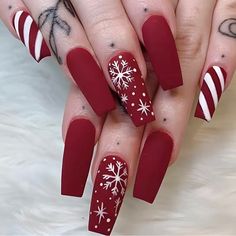 These 24pcs Christmas Red Fake Nails Are Perfect For Adding A Festive Touch To Your Look. The Snowflake Stripe Design With Matte Finish Is Sure To Be A Hit At Any Holiday Gathering. The Press-On Nails Are Easy To Apply And Provide A Long-Lasting Finish That Can Be Removed Without Damaging Your Natural Nails. Perfect For Any Woman Or Girl Who Wants To Add A Touch Of Winter Cheer To Their Look. 24pcs Christmas Red Fake Nails, Snowflake Stripe With Design Press On Nails, Matte Long Ballet False Nai Kutek Disney, Unghie Sfumate, Red Christmas Nails, Winter Nails Acrylic, Her Nails, Christmas Nails Acrylic, Xmas Nails, Acrylic Nails Coffin