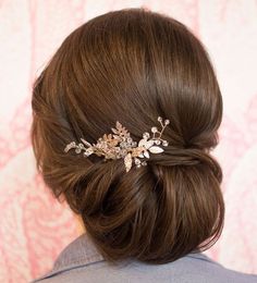 Classic Chignon Updo Low Updo Hairstyles, Classic Chignon, Shorthair Haircut, Chignon Updo, Wedding Hairstyle Ideas, Growing Out Hair, Trendy Updos, Loose Updo, Simple Updo