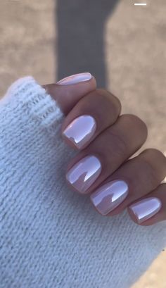 Dream Nails Acrylic, Neutral Oval Nails, Short Sns, Simple Chrome Nails, Mitzvah Dresses, Nail Glam, Beauty Bible, Vday Nails, Wedding Nail