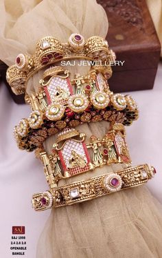 Bangel Design Bridal, Bangles Wedding Bridal, Rajasthani Bangles Design, Rajasthani Bride Jewellery, Wedding Jewellery Collection For Bride, Latest Indian Bridal Jewelry Sets, Kangan Design Gold Bangles, Bangles For Bride, Rajasthani Bangles