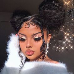 Creative Makeup Looks, Makeup And Hair, Long Black Hair, Baddie Hairstyles, Grunge Hair, Soft Grunge, Girls Makeup, Pretty Makeup