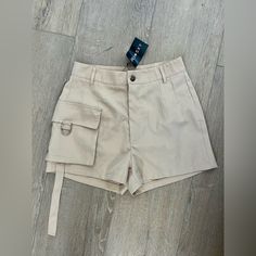 Nwt Light Weight Tan Cargo Shorts With Adjustable Waist, From Shein Sxy, Size Medium Shein Shorts, Cargo Shorts, Size Medium, Womens Shorts, Cream, Women Shopping, Color