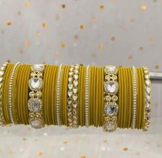 Yellow Chudi Set, Chudi Set Design, Bengals Chudi, Bangles For Daily Wear, Yellow Bangles, Traditional Bangles, Designer Bangles, Stone Bangles