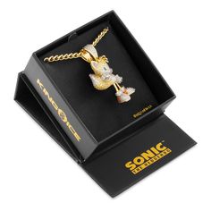 By popular demand, we introduce full character designs to the official Sonic x King Ice collab. This piece features hundreds of stones as well as polished surfaces to capture every detail. Tails is seen with his iconic peace sign and both tails in mid-spin, inspired by his signature ability. Knuckles And Shadow, Sonic Tails Knuckles, Sonic X, Jewelry King, Edgy Jewelry, Gary Oldman, Phone Wallpaper For Men, Intp, Hip Hop Jewelry