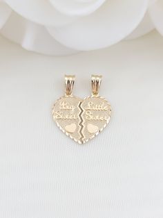 💓 Beautiful solid 14k yellow gold sisters breakable pendant. Perfect for everyday. Perfect gift. Fine Meaningful jewelry. Elegant, adorable and unique. 14k gold will not tarnish or rust. 💓Perfect gifts for your sisters, or if you have 2 Daughters 😊 💓 Pendant Materials: 14k solid yellow gold Height: 21mm Width: 17.5mm Weight: 1.8 grams  14k gold stamped  Brand new     💓 The chains are 2 shiny dainty 14k gold Singapore chains you can get them in size 16 Inches or 18 Inches and they are approx Gold Jewelry With Hallmark, Hypoallergenic Yellow Gold Heart Pendant Jewelry, Personalized Double Heart 14k Gold Jewelry, Friendship Heart Pendant Charms Jewelry, Heart Pendant Charms Jewelry For Friendship, Yellow Gold Double Heart Jewelry With Hallmark, Engraved 14k Gold Jewelry For Valentine's Day, Heart Pendant Jewelry Charms For Best Friend Gift, Personalized Heart Cut Gold Plated Jewelry