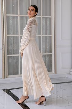 ZAPAKA Women Mother of Bride Dress Apricot Long Sleeves Lace Wedding Party Dress Mother Of Groom Outfits, Mother Dress, Multi Dress, Custom Size Dresses, Sophisticated Dress, Mothers Dresses, Evening Dresses Elegant, Hoco Dresses, Wedding Party Dresses