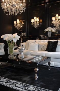 Dreamy Living Room, Coffee Table Ideas, Living Room Clocks, Goth Home Decor, Living Room Trends, Living Room Decor Ideas, Gathering Space