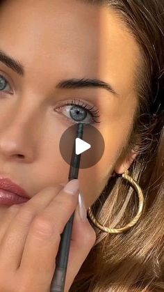 Sparkly Eyeliner, Shiny Eyeliner, Eyeliner Eyelashes, Eye Makeup Images, Eyelashes Makeup, Blue Eyeliner, Makeup Transformation, Gel Liner, February 19