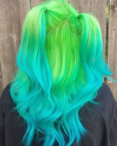 Neon Green Hair, Cute Hair Colors, Neon Hair, Hair Color Crazy, Beautiful Hair Color, Pretty Hair Color, Bright Hair, Hair Color Blue, Dye My Hair