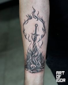 Flame Tattoo, Compass Tattoo Design, Gaming Tattoo, Dark Soul, Blackwork Tattoo