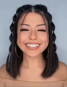 Half up half down bubble braids | Haare frisieren, Frisuren kurze h… in 2022 | Mittellange haare frisuren einfach, Frisuren lange haare mädchen, Schöne frisuren lange haare Braids Summer, Women Braids, Short Hair Trends, Hairdos For Short Hair, Summer Hairstyles For Medium Hair, Hairstyles Summer, Hair Summer, Beach Hairstyles